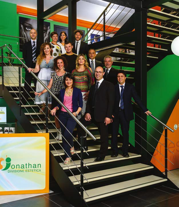 Jonathan Estetica Staff